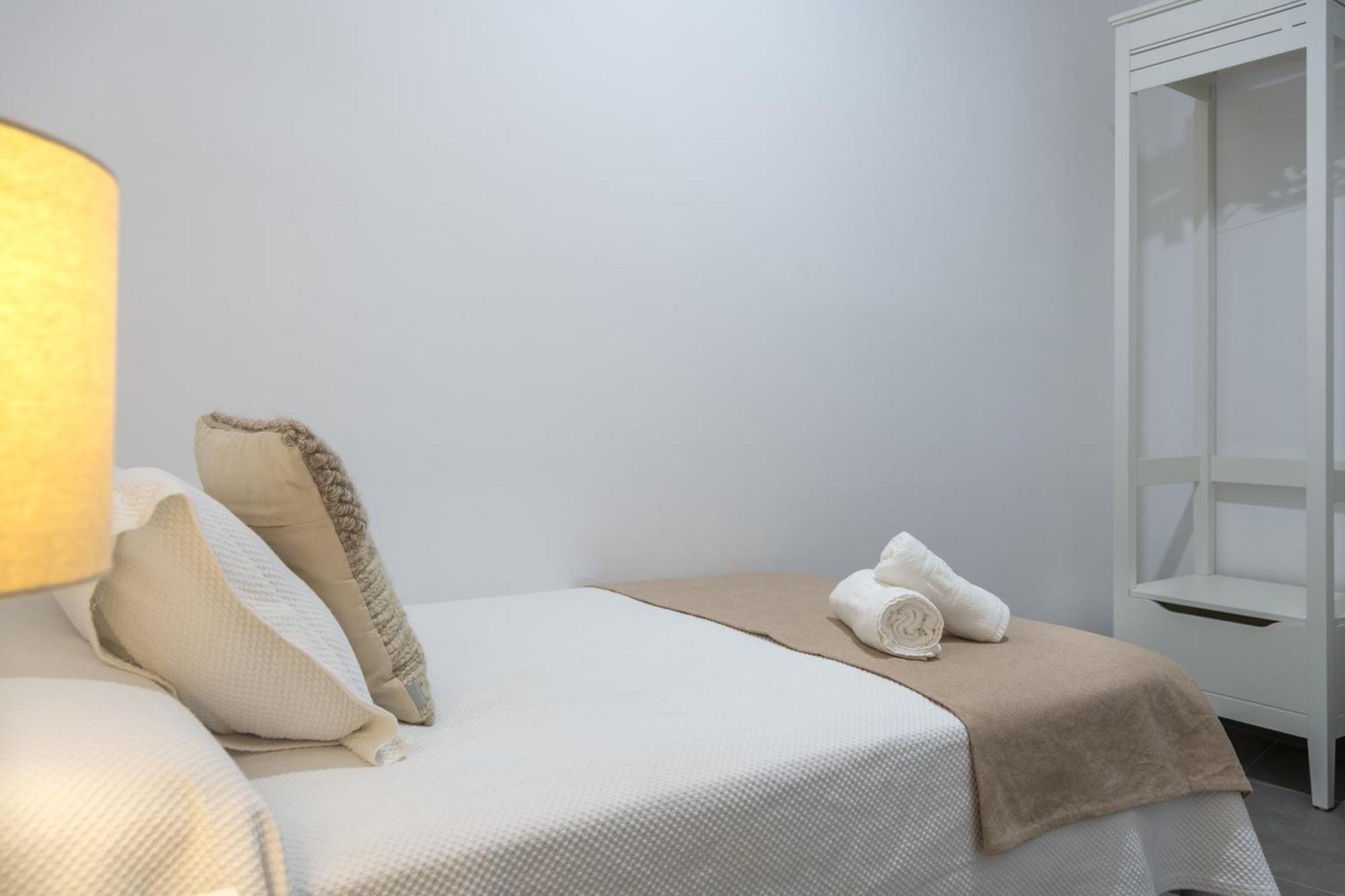 Apartamentos La Tahona Кадис Экстерьер фото